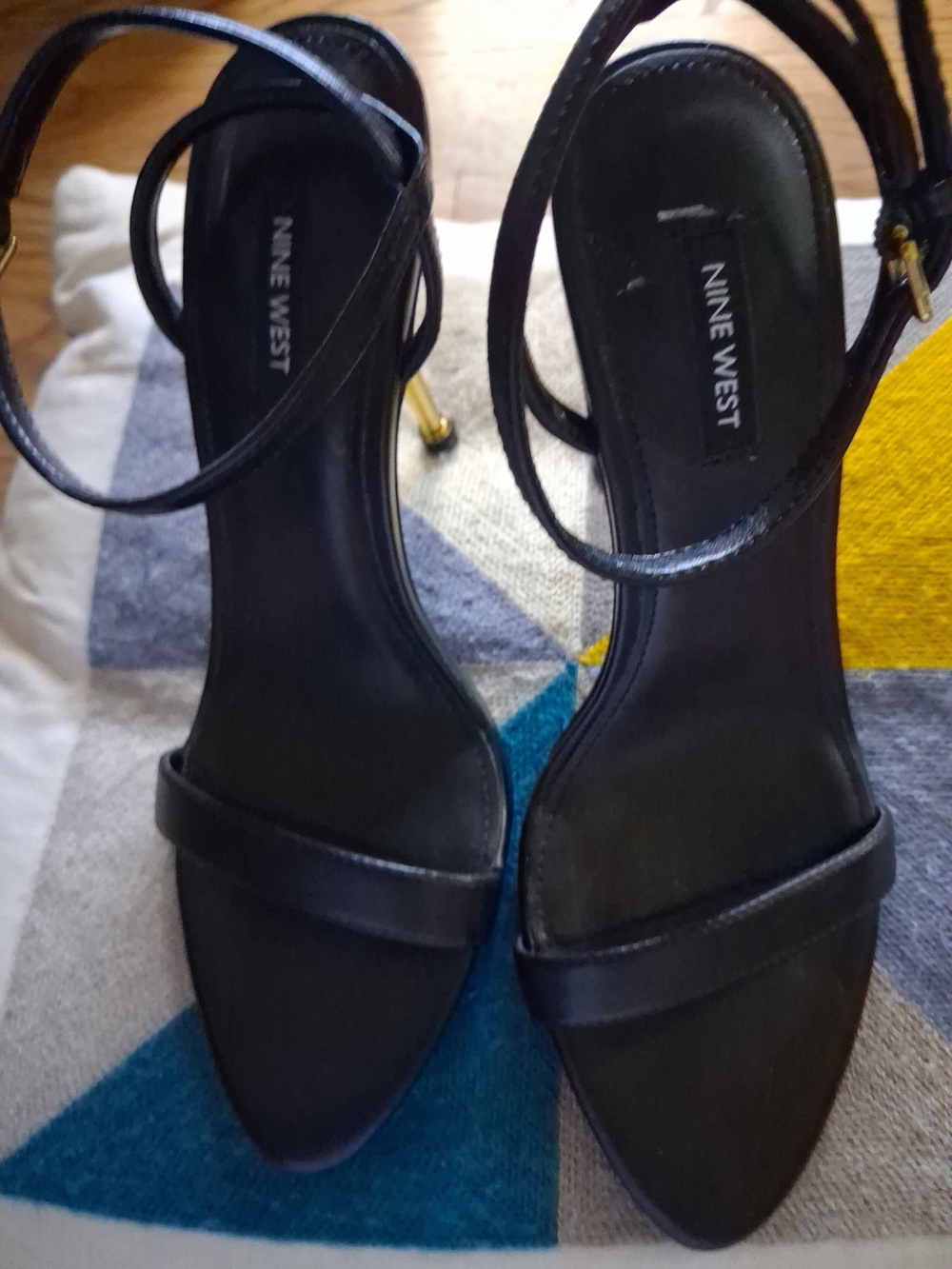 Nine West Black Strappy Stiletto Sandals Worned 1x
